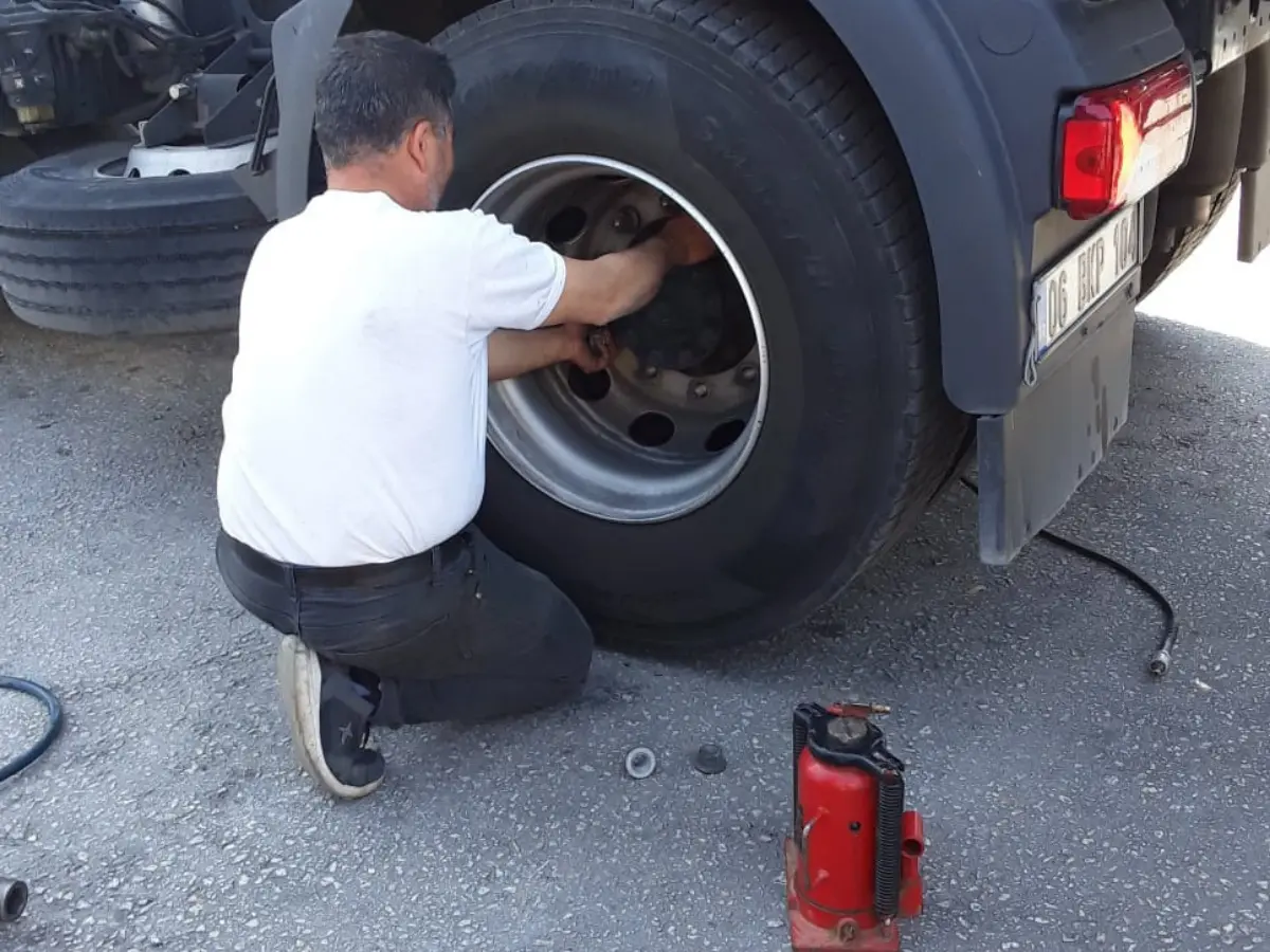 Alucra Oto Lastikçi